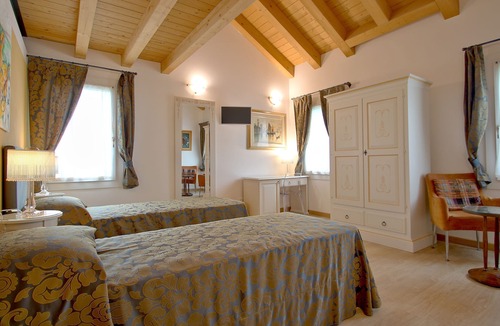 Oriago Apartment | Ca Di Fiore-BB~12