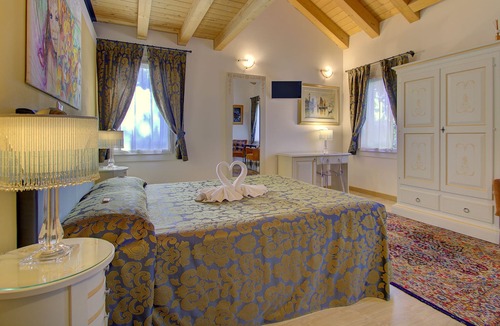 Oriago Apartment | Ca Di Fiore-BB~12