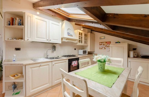 San Massimo Apartment | Ca du Pescou Charming attic in San Massimo