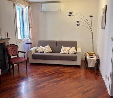San Marco Apartment | Ca' Frezzeria