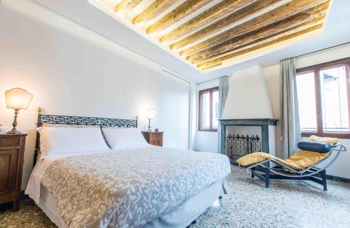 Dorsoduro Apartment | CA GRIMANI stunning view and comfort
