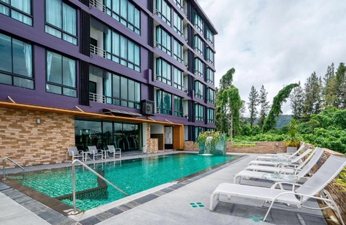 Ratsada Hotel | CA Hotel and Residence Phuket - SHA Extra Plus