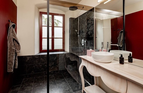 Caldaro Sulla Strada del Vino Hotel | Castel Sallegg Suites Adults only