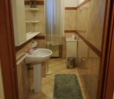 Bagnolo San Vito Bed & Breakfast | Ca' Le Rose