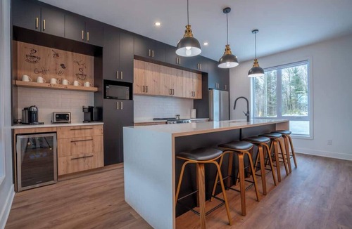 Saint-Faustin-Lac-Carre Ski Chalet | Le Birdie - Spa & Sauna