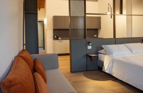 Quartiere XXIV Don Bosco Apartment | Ca Moroni Collection