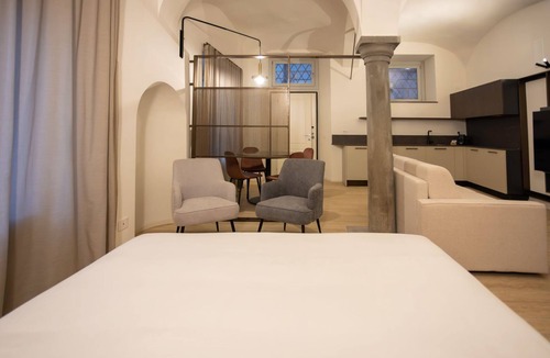 Borgo San Leonardo Condo | Ca Moroni Collection