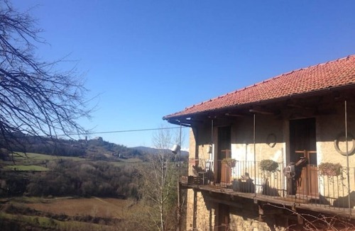 Pezzolo Valle Uzzone House | Cà Rivetta Charming stone house in the Alta Langa - nature and authenticity