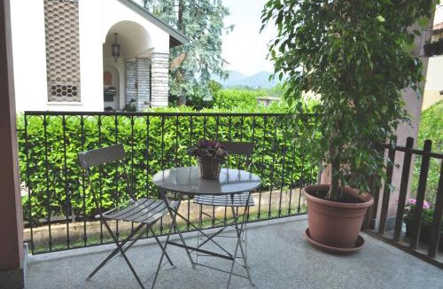 Gurone Bed & Breakfast | Ca' Rosa Bed & Breakfast