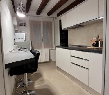 Santa Croce Apartment | CA' SEBASTIANO