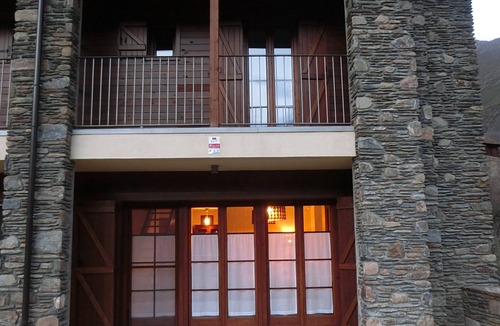 Alt Aneu House | "CA SOLLETA" Mountain house 20 min. of the Peülla Vaqueira-Beret.