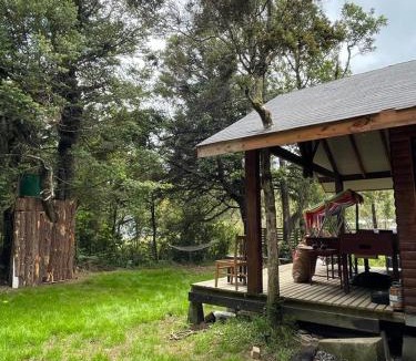 Valdivia House | Cabaña del bosque con estero