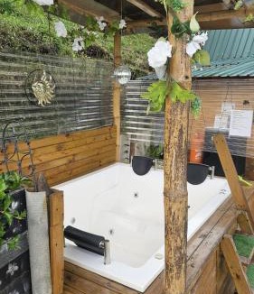 Marinilla House | Cabaña Starka & Jacuzzi
