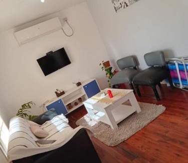 Francisco Alvarez House | Cabañas