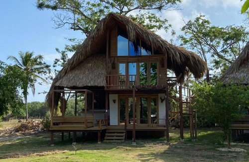 Monitos Cabin | cabañas bari