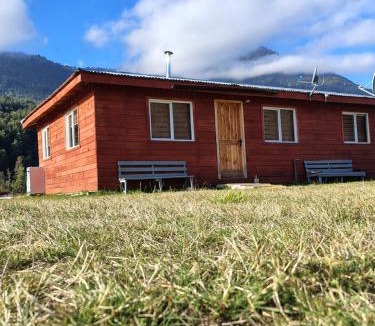Panguipulli House | Cabañas Entrelagos - Naturaleza , parrilla y tranquilidad cerca de Huilo -Huilo
