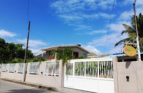 Punta Hansa Hotel | Cabañas Green Yard