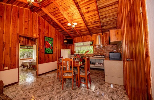 Monteverde Cabin | Cabañas La Pradera