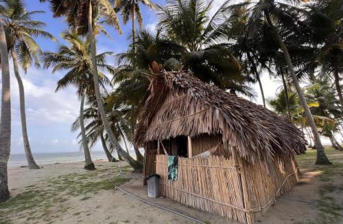 Carti Tupile Apartment | Cabañas tradicionales en isla Aroma San blas