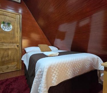 Peten Hotel | Cabañas Villa Aurora