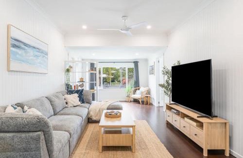 Torquay House | Caba-Rita Palms
