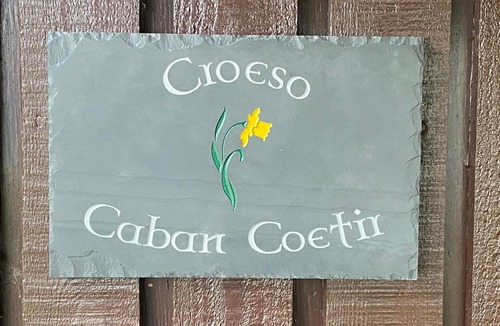 Cenarth House | Caban Coetir