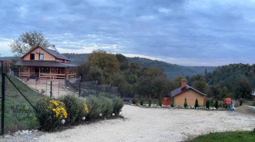 Bughea de Jos House | Cabana Șerban