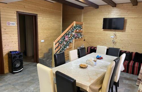 Beclean House | Cabana Amelie Baile Figa