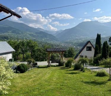 Borsa Villa | CABANA BELVEDERE