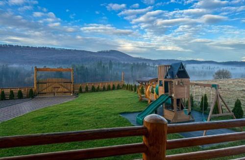 Paltinoasa Ski Chalet | Cabana Bocus