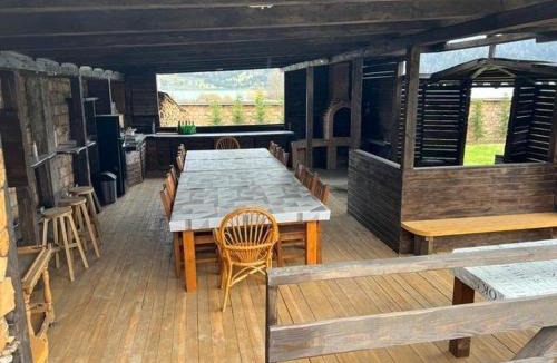Bistrita Bargaului Ski Chalet | Cabana Colibita malul lacului