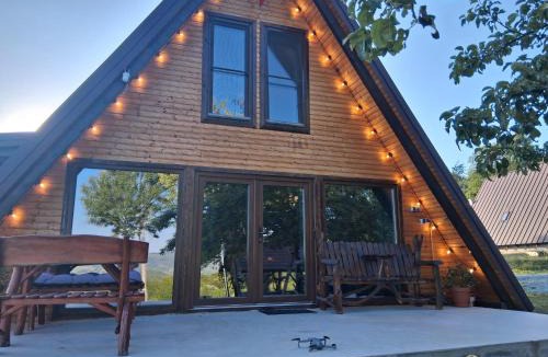 Ciuruleasa Ski Chalet | Cabana Cozy cu Jacuzzi în Natură - Cabana Edera