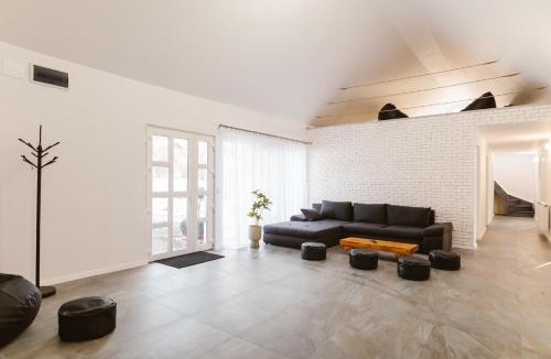 Ibanesti Cabin | Cabana Erta