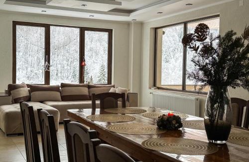 Margau Ski Chalet | Cabana FloriDeea