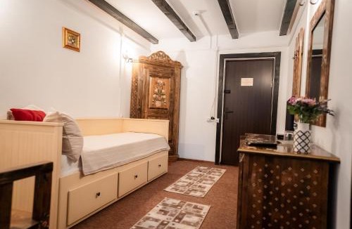 Lunca Jaristei Cabin | Cabana Hartagu