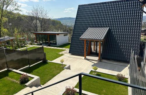 Curtea De Arges House | Cabana Lara