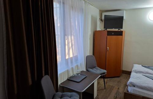 Arad Hotel | Cabana Lir