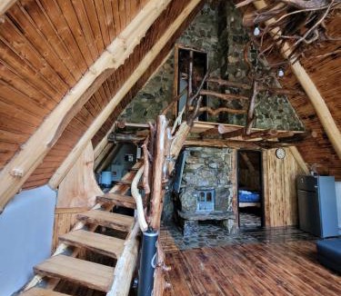 Valcanesti Ski Chalet | Cabana Noah Rustic