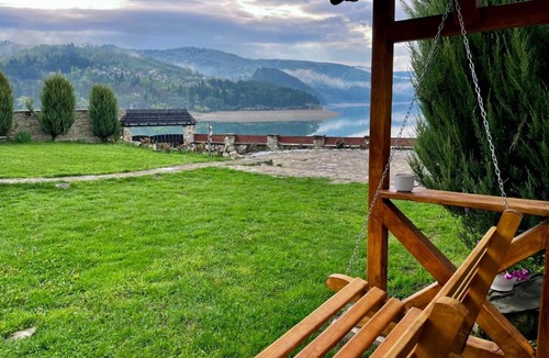 Chiriteni House | Cabana Panoramic Bicaz