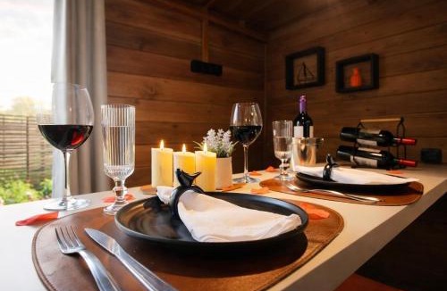 Campina do Siqueira Resort | Cabana romântica com hidro e conforto