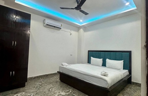 Tapovan Hotel | Cabana Suites