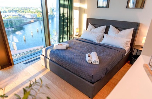 Osternburg Apartment | CABANA - TheView - Terrasse - Waterfront - kostenloser Parkplatz - WiFi
