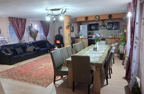 Suncuius Ski Chalet | Cabana Vanatorului