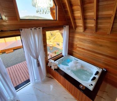 Bom Retiro Ski Chalet | Cabanas Céu e Mel - Cabana 01