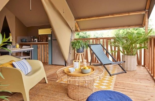 Royan Cabin | Cabane 4 étoiles - Piscine - ccbffdc