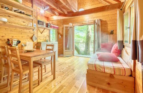 Monsac House | Cabane Amicie