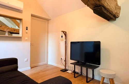 Moras Apartment | Cabane dans les bois proche Crémieu