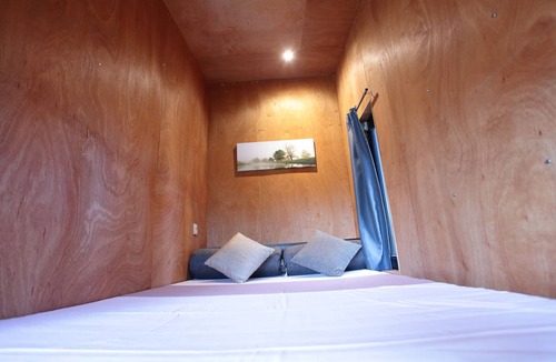 Saint-Sever-Calvados Hotel | CABANE DANS LES ARBRES (9M) 4/5 pers - Etape en Foret