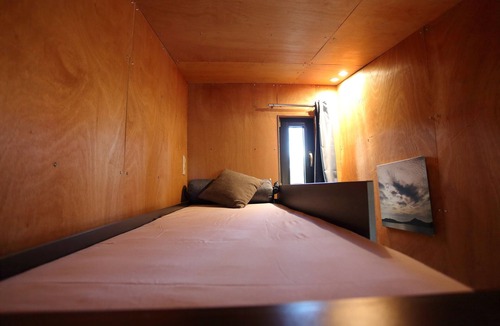 Saint-Sever-Calvados Hotel | CABANE DANS LES ARBRES (9M) 4/5 pers - Etape en Foret