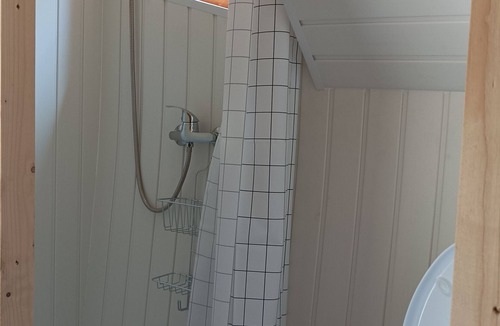 Servignat Cabin | Cabane Enchantée Type Mobil-home au Cœur de la Nature Bressane